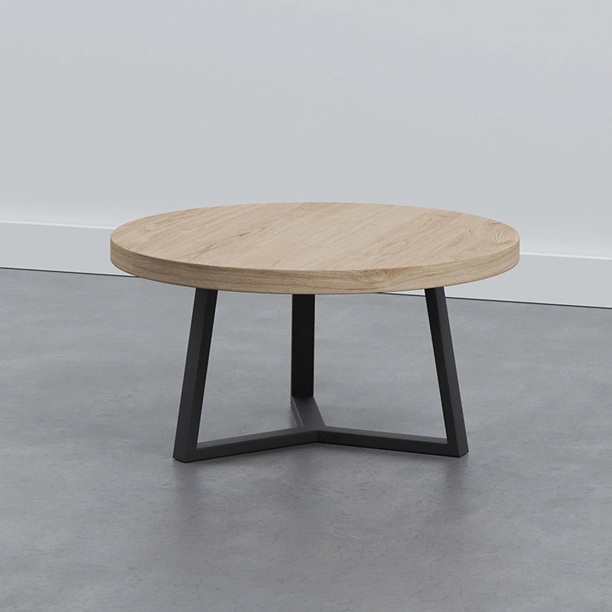 Ronde eiken salontafel met U poot