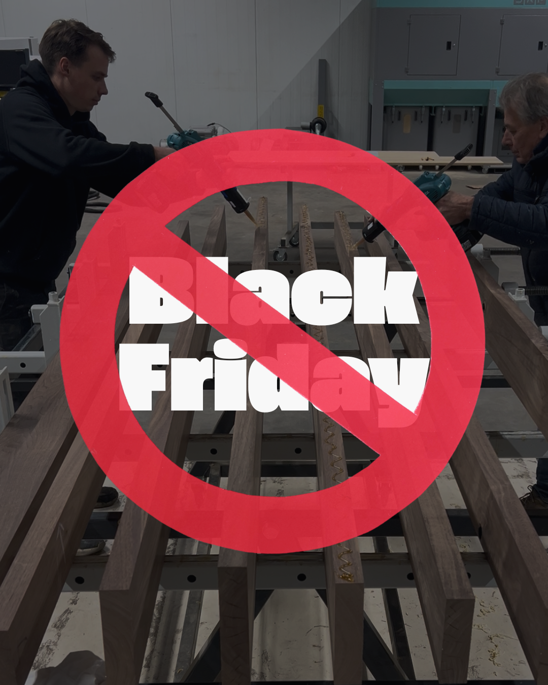 Black friday met een verbodteken, achtergrond van onze meubelmakerij