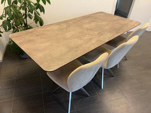 Rechthoekige HPL eettafel uit de showroom