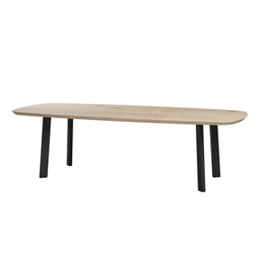 Deens ovale eettafel met schuine i-poten