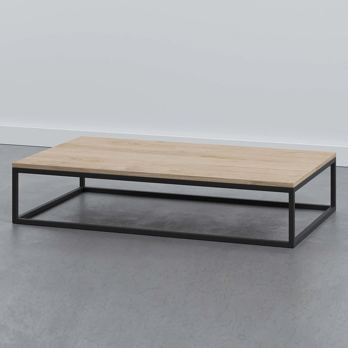 Eiken salontafel met stalen frame