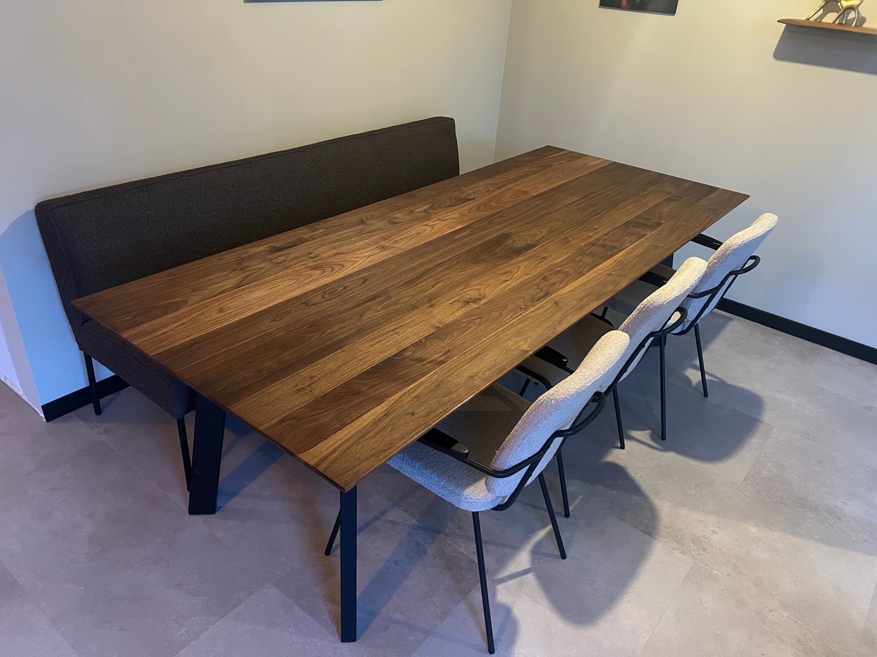 Notenhouten eettafel op maat