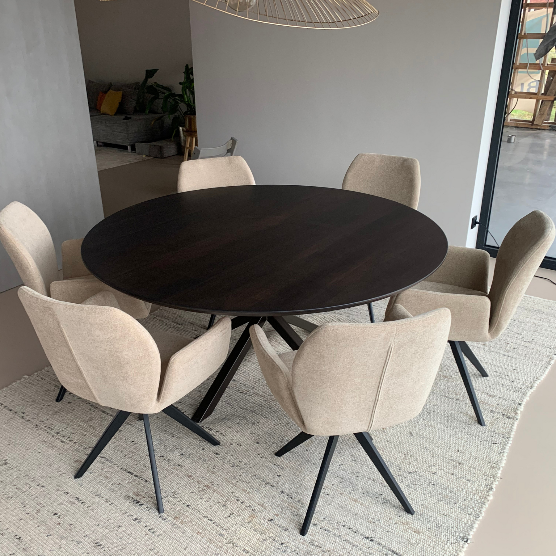 Ronde eettafel op maat